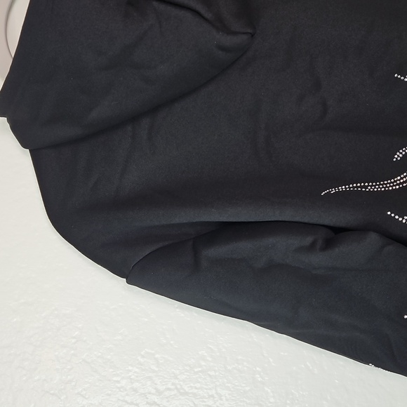 Black Zip-Up Hoodie with Rhinestone Flame Design - Picture 5 of 12